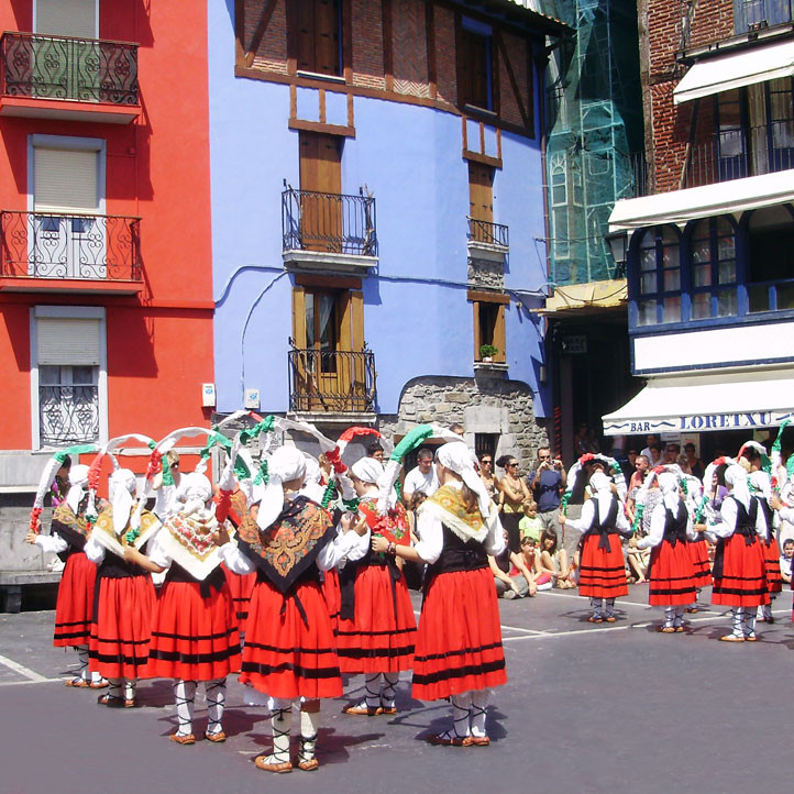 centre de vacances pays basque anglet folklore